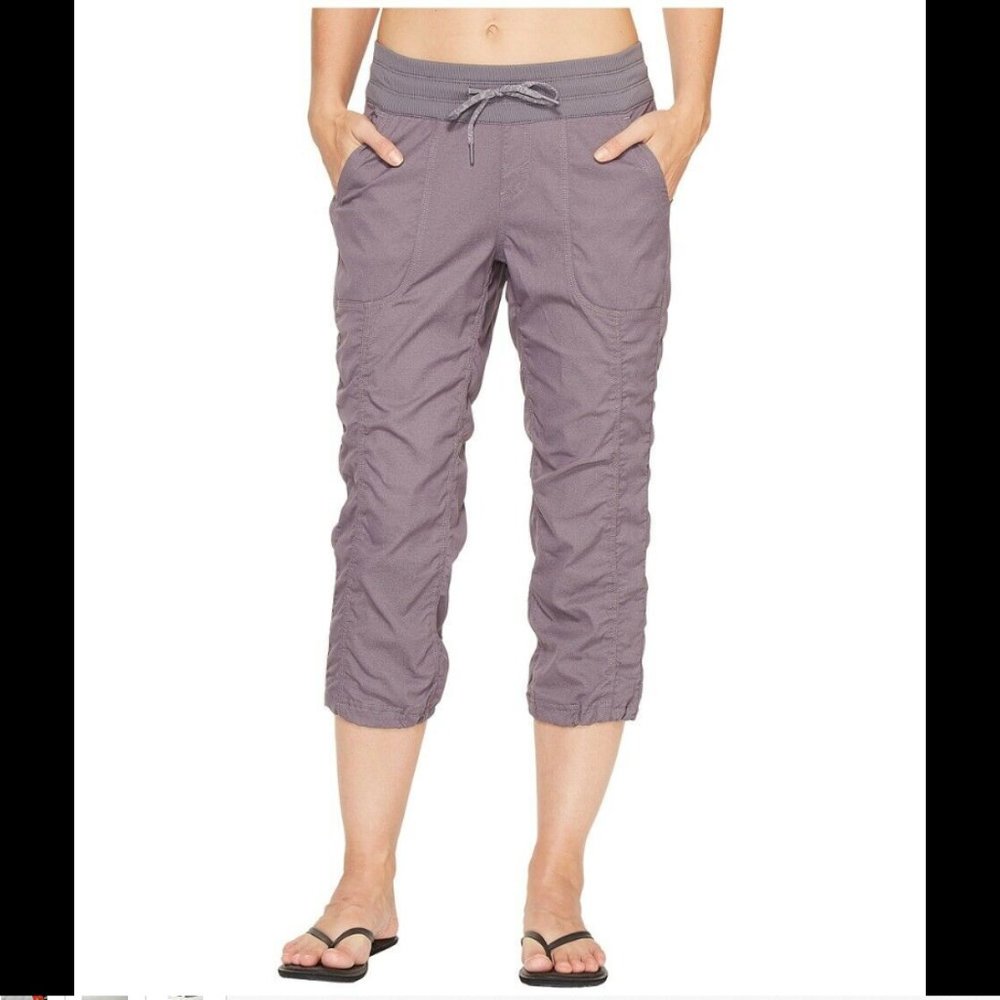 The North Face Women's Aphrodite Capri Pants